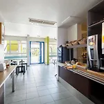 Amiens Hotel 2*