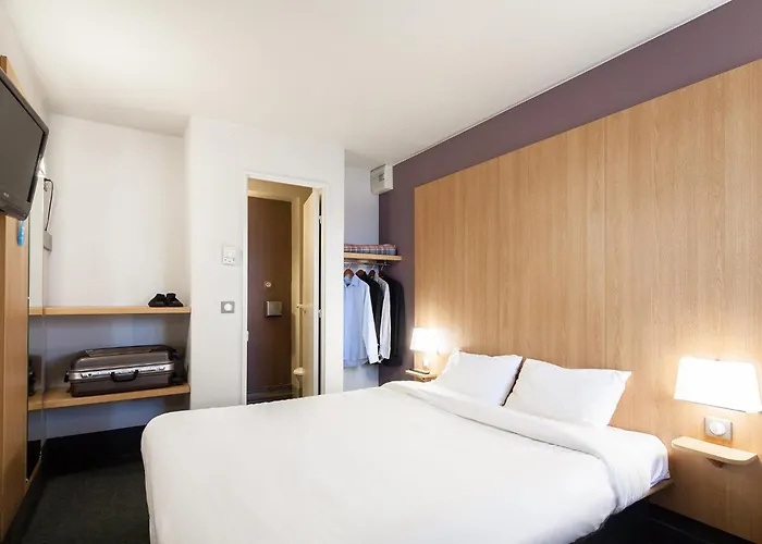 ホテル Amiens ロンゴー